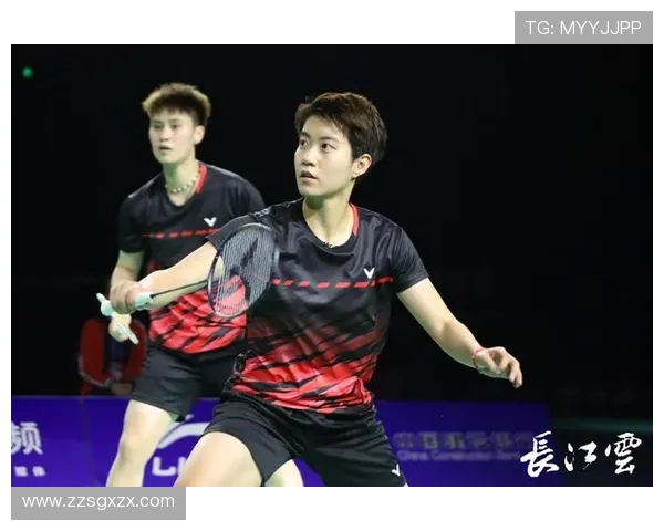 成都羽毛球队与南京羽毛球队赛后复盘分析团队配合与战术执行的关键要素